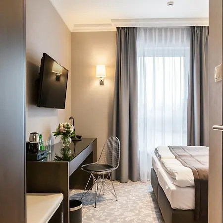 فندق Mansor زابكي