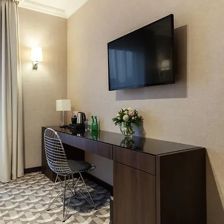 Mansor 3* زابكي