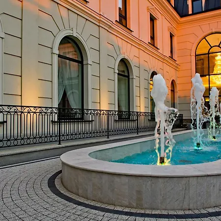 Mansor Hotel 3*
